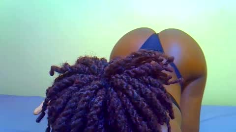 abbiehh online show from April 24, 9:50 pm