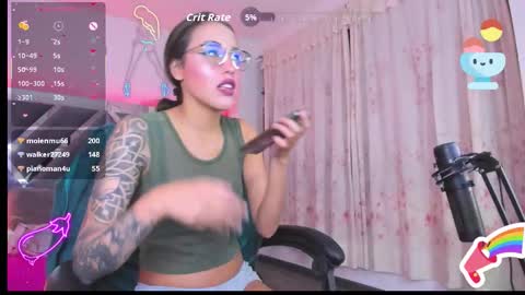 Snapshot of abby_esposiito chatting on October 17, 6:22 pm abby_esposiito online show from October 17, 6:22 pm
