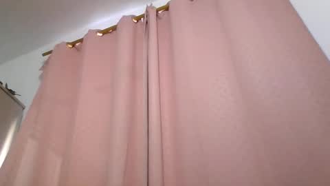 abby_moss_2 online show from March 9, 12:30 pm