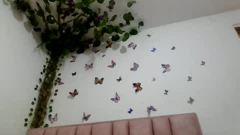 abby_moss_2 online show from June 22, 12:46 pm