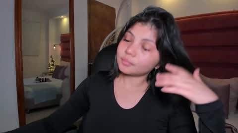 Abby Roux online show from November 26, 4:02 am