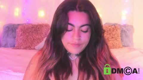 Snapshot of abby_saphir chatting on December 10, 5:22 pm ABBY SAPHIR online show from December 10, 5:22 pm
