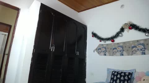 ABBY online show from December 4, 11:45 am