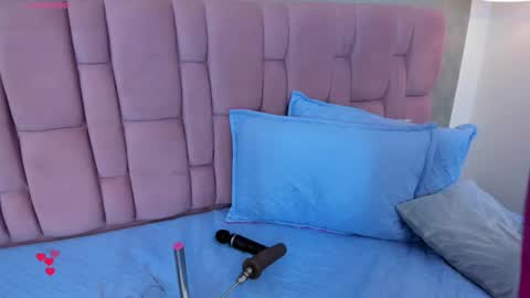 abbyadams23 online show from October 22, 3:11 am