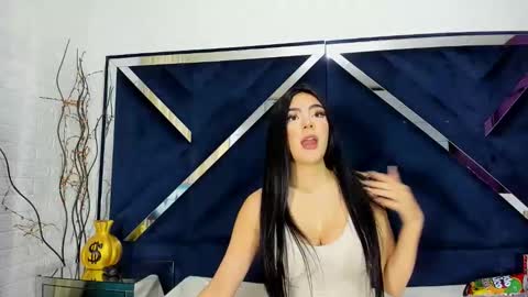 AbbyCuteh online show from December 2, 5:37 pm