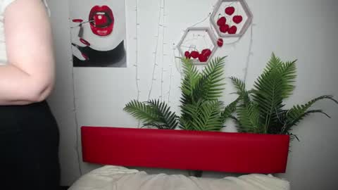abbytaylorr online show from April 23, 4:53 pm