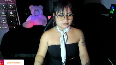 Snapshot of abbyxlee chatting on February 12, 10:37 pm     online show from February 12, 10:37 pm