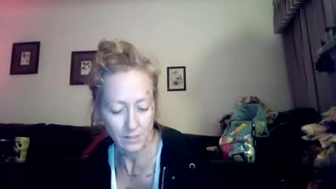 abdgg83476 online show from December 6, 7:10 am