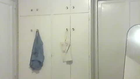 abdgg83476 online show from October 22, 3:55 am