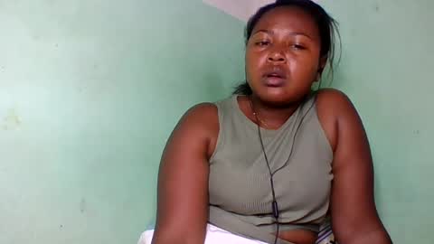 abella677022 online show from July 28, 11:17 am