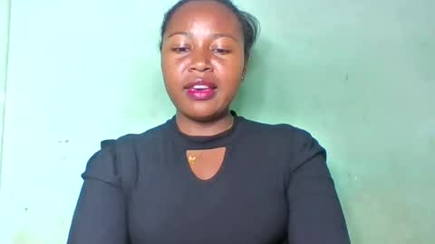 abella677022 online show from June 19, 4:32 pm