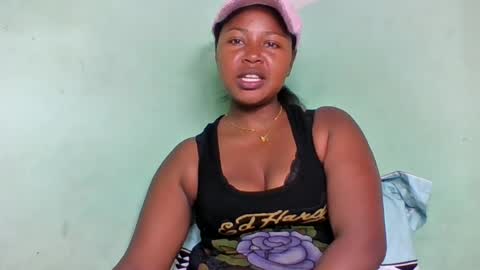 abella677022 online show from July 14, 1:27 pm