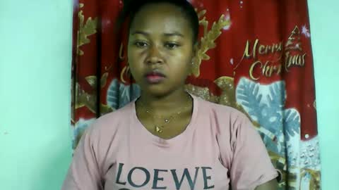 abella677022 online show from June 11, 5:26 am