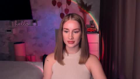 Snapshot of abigail_flex chatting on September 26, 9:12 pm Anna online show from September 26, 9:12 pm