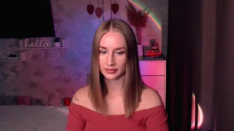 Snapshot of abigail_flex chatting on September 20, 7:01 pm Anna online show from September 20, 7:01 pm