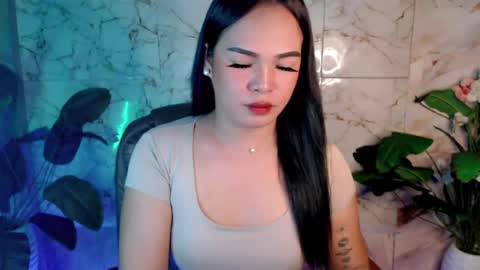 abigail_vergara online show from July 28, 2:13 pm