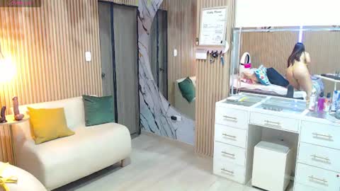 abigailowensss online show from July 3, 8:09 am