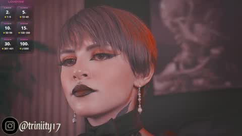 Snapshot of abril__colen chatting on February 16, 5:37 pm April online show from February 16, 5:37 pm