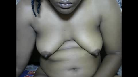 Snapshot of achibest chatting on January 13, 9:52 am MAUREEN online show from January 13, 9:52 am