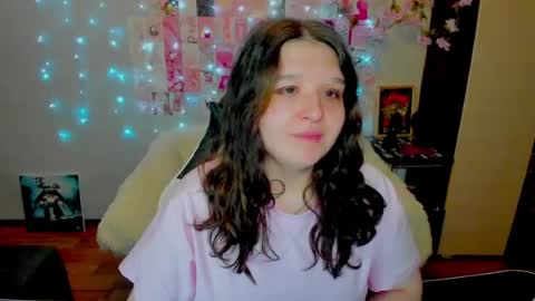 Kate online show from July 2, 12:43 am
