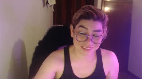 adan_romanoff online show from June 6, 7:14 am