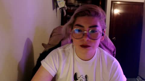 adan_romanoff online show from June 24, 8:02 am