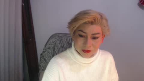 adan_romanoff online show from February 1, 8:02 am