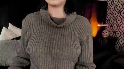 Ade  online show from January 7, 8:12 pm