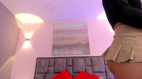 adela online show from November 2, 6:17 am