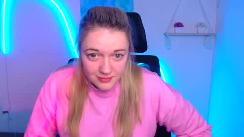 Adele online show from November 14, 7:30 am