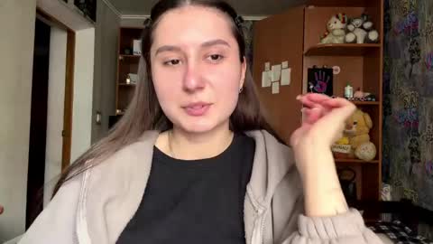 Poly online show from April 27, 11:40 am