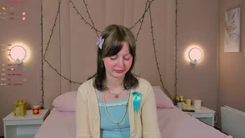 adelesilvy online show from June 12, 1:46 am