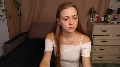 Lina online show from July 11, 3:34 pm