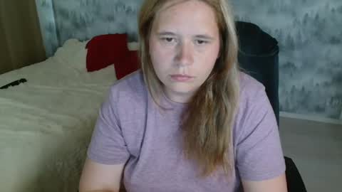 adelinalawson online show from July 28, 12:59 pm