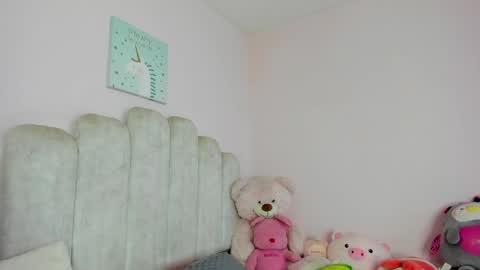 dahia  online show from May 12, 10:27 pm
