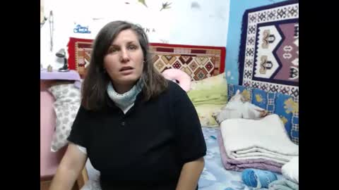 Snapshot of adelineblueeyes chatting on October 6, 7:36 am Larisa online show from October 6, 7:36 am