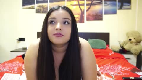 Adellineee online show from November 13, 11:48 pm