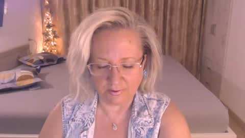 Cryna online show from July 20, 6:19 pm