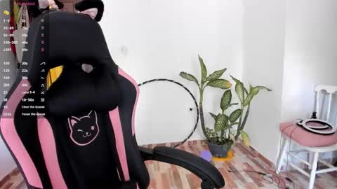 Adrena10 online show from December 18, 7:07 pm