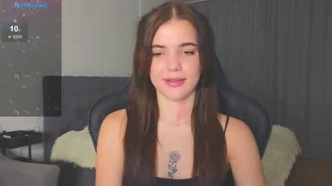 Adriana online show from October 9, 9:30 pm