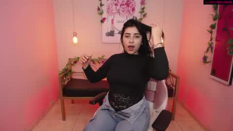 Adri  online show from July 5, 1:06 pm
