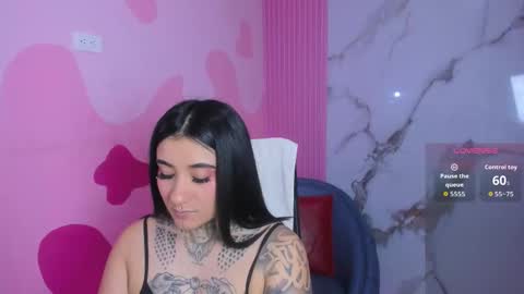 adri_tatto_ online show from September 30, 7:30 pm