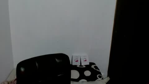 Adriana milf online show from June 20, 5:44 am