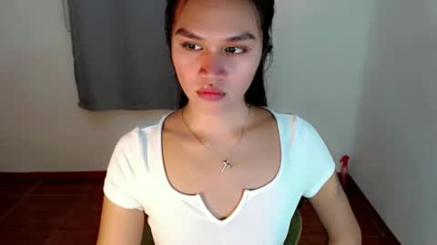 adriana_slutt online show from October 21, 12:03 am