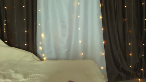 Snapshot of adriana_sweet_24 chatting on January 12, 9:51 am Adriana Sweet 24 online show from January 12, 9:51 am