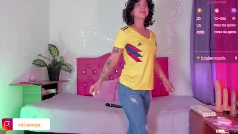 adrianny online show from February 9, 7:41 pm