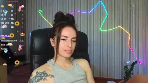Adriana online show from July 30, 5:52 am