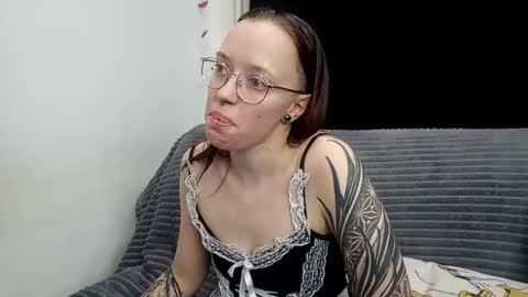 Snapshot of aelita_night chatting on January 8, 2:56 pm aelita_night online show from January 8, 2:56 pm