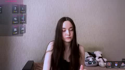Arielle online show from June 25, 11:34 am