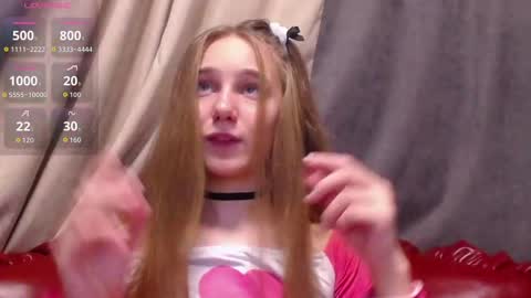Snapshot of afeliya_shy chatting on September 9, 7:13 pm afeliya_shy online show from September 9, 7:13 pm